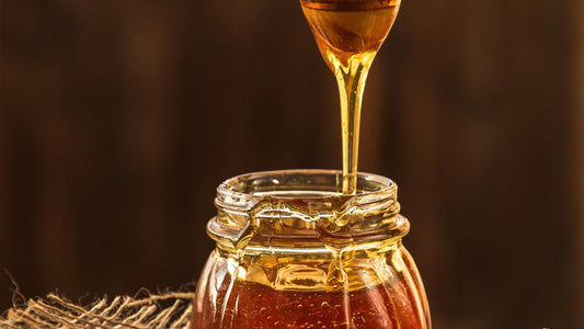 5 DIY Honey Hacks for a Healthy Fall