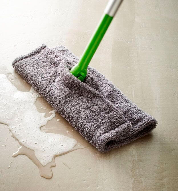 Handmade mop, eco-friendly DIY project from the book "Sustainähble".