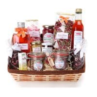 Rose Garden Gift Basket – a charming mix of rose treats, chocolate & vinegar, perfect for heartfelt, elegant gifting.