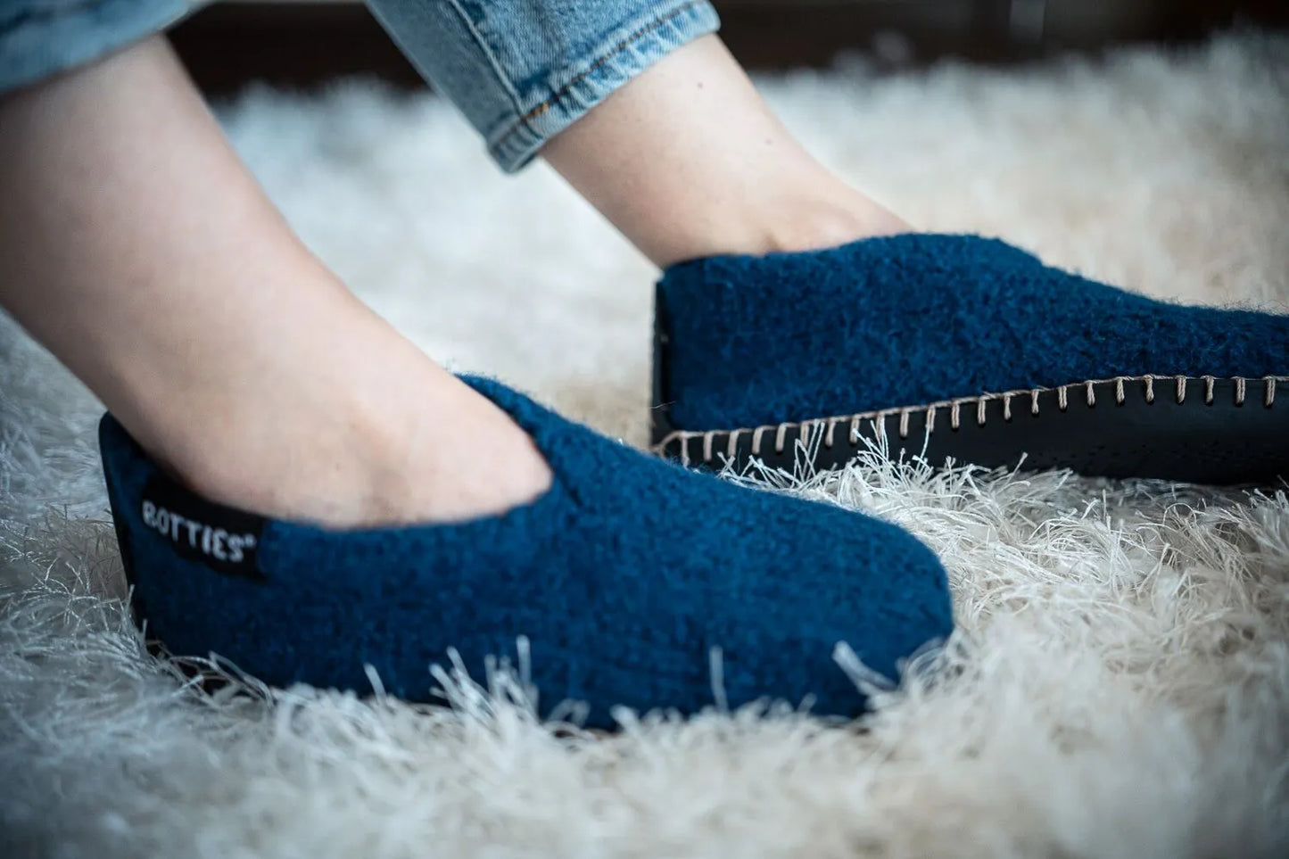 DIY Starter Set - Knitting & Felting Wool Slippers