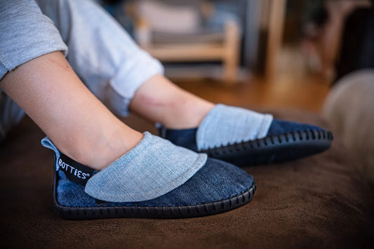 All-In Upcycling Gift box: Sew Jeans Children Slipper